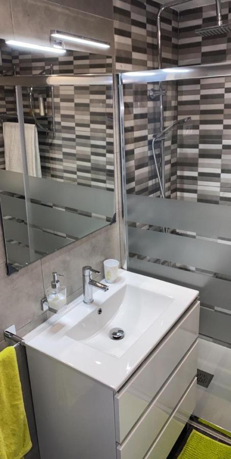 Super Apartamento En Playa De La Pineda Eksteriør bilde