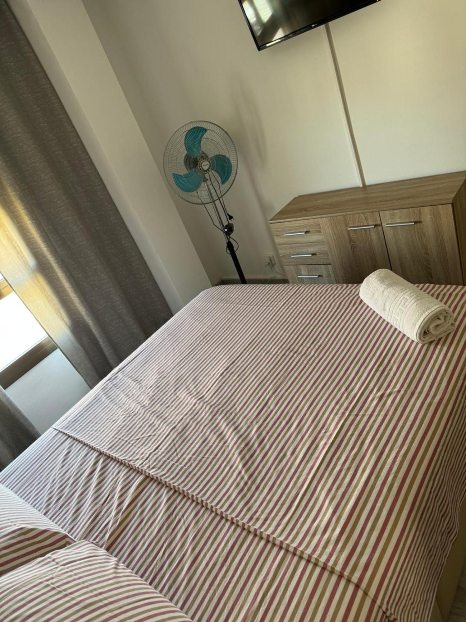 Super Apartamento En Playa De La Pineda Eksteriør bilde